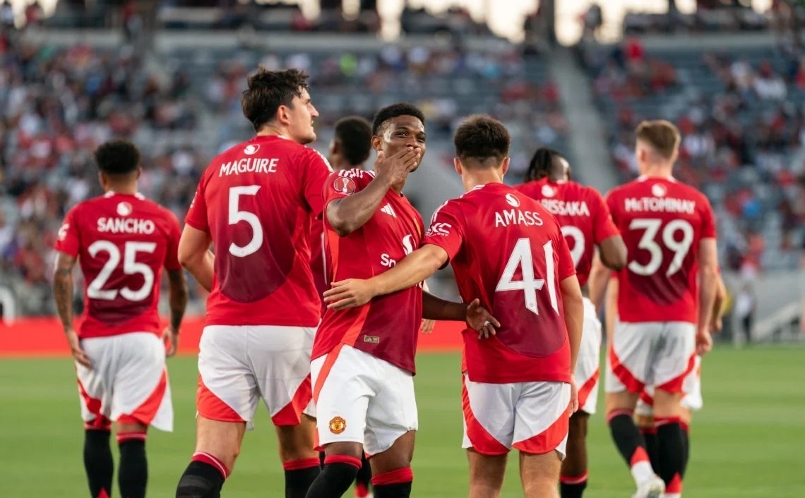 足总杯赛前再迎强敌,里尔扳平良机,主帅态度:引发热议,医务组通报恢复 足总杯赛前再迎强敌,里尔扳平良机,主帅态度:引发热议,医务组通报恢复